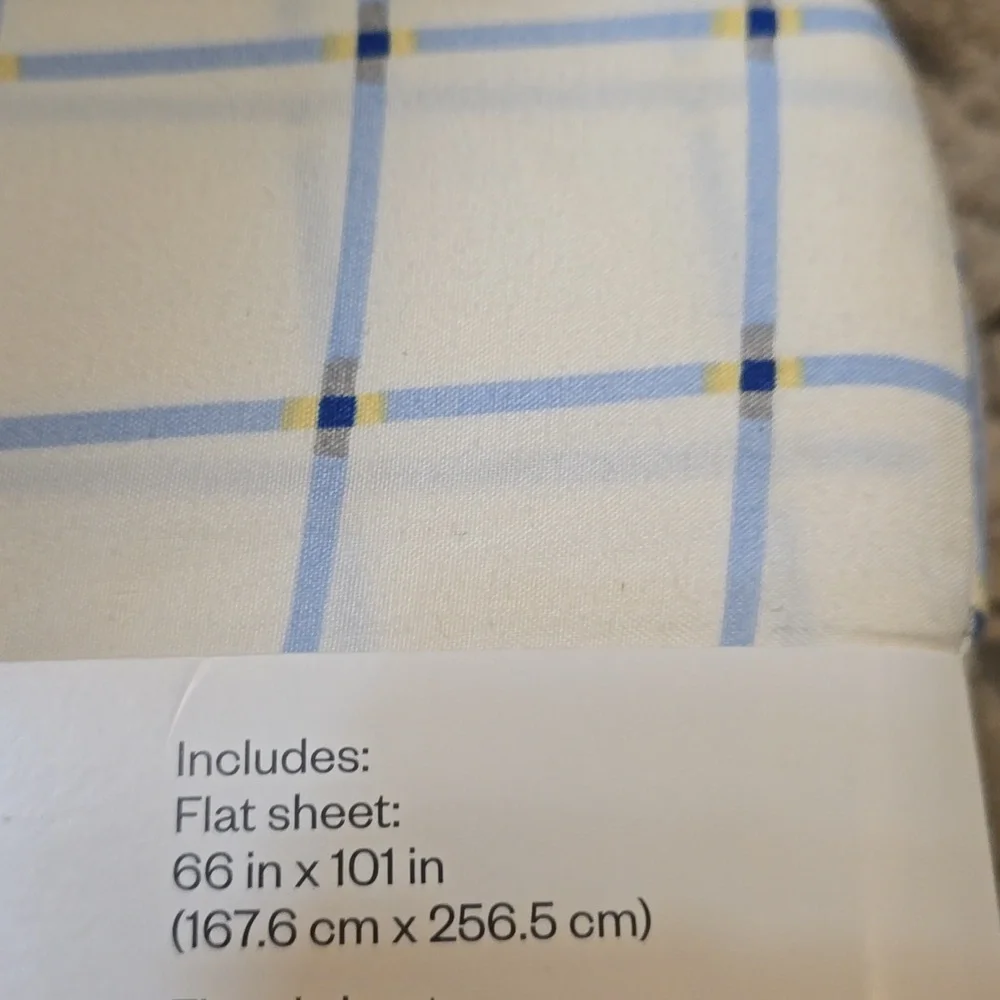 New‎ Room Essentials Blue and White Microfiber Sheet Set Twin XL